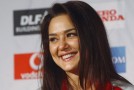 Preity Zinta Sets The Record Straight on Facebook