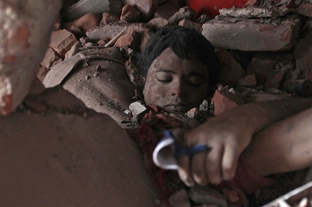 Victim from the Rana Plaza building collapse in Bangaldesh