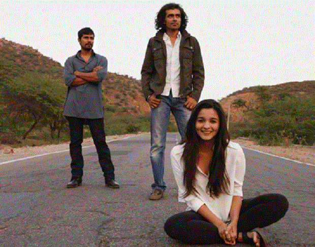 Imtiaz Ali with Randeep Hooda and Alia Bhatt, cast of "Highway"